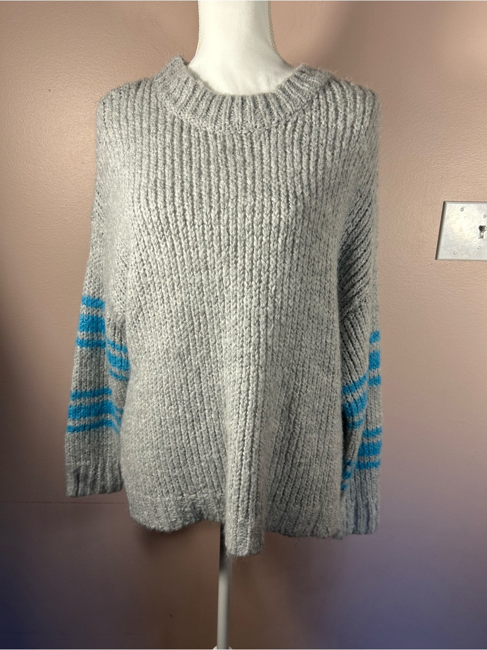 aerie Gray Crewneck Sweater with Blue Stripe Sleeves